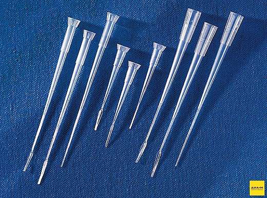 Наконечники до 200 мкл (от 1 мкл), нестерильные, без фильтра, для нанесения на гель, плоский нос 0,4 мм, длина 83 мм, 200 шт./штатив