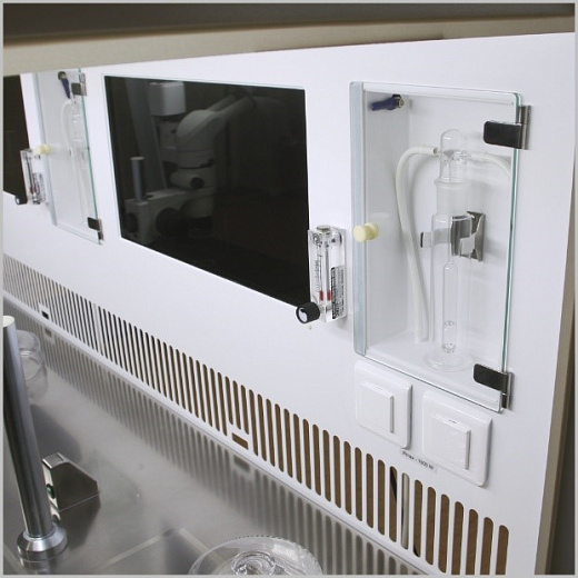 Станция рабочая класс I, ширина рабочей поверхности 1,8 м, БАВнп-01-"Ламинар-С"-1,8, Lorica IVF, электрический подогрев рабочей поверхности Фото 4